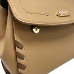 Cartera satchel Aisla para mujer color camel