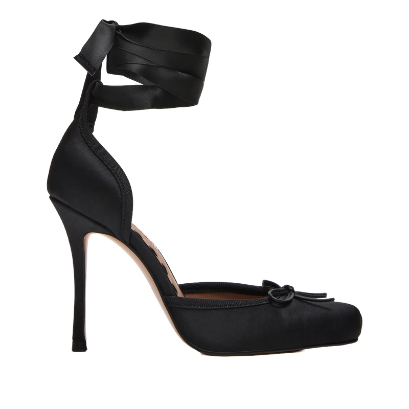 Tacones stilettos Larina para mujer color negro